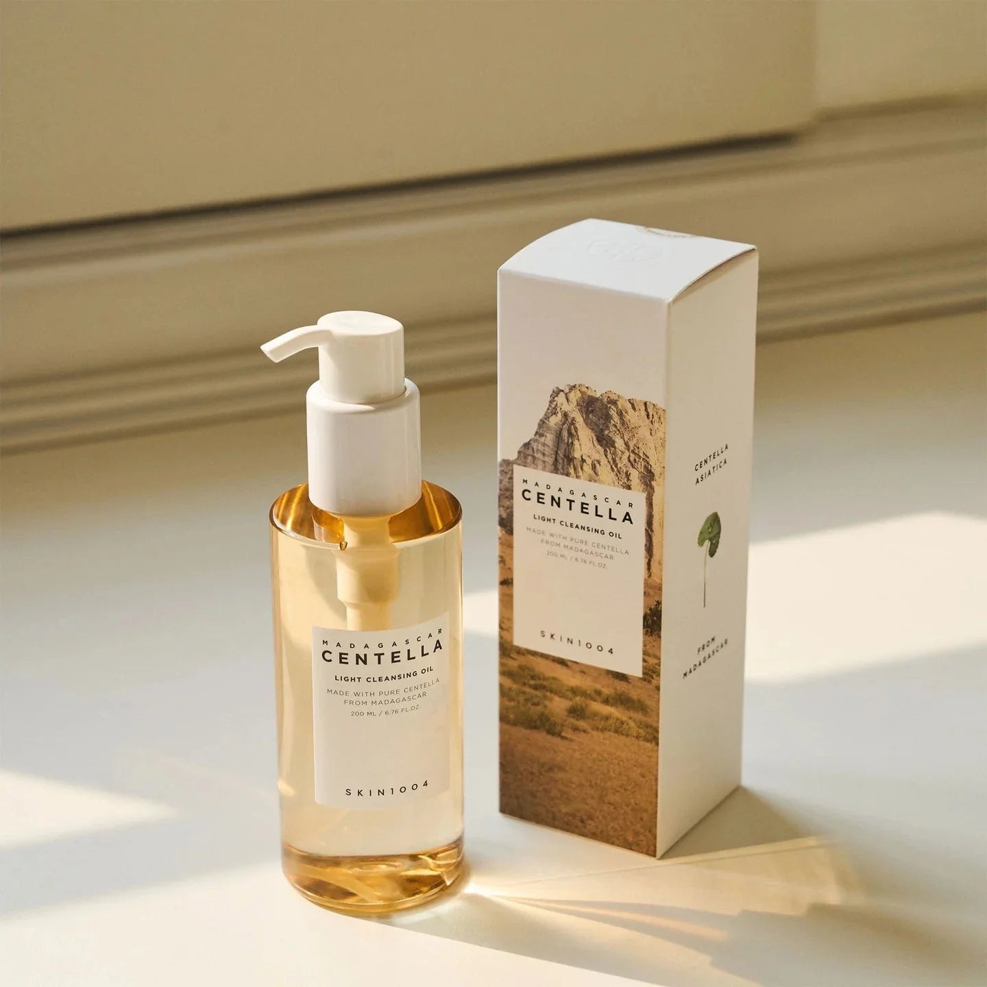 Madagascar Centella Light Cleansing Oil - Kahng